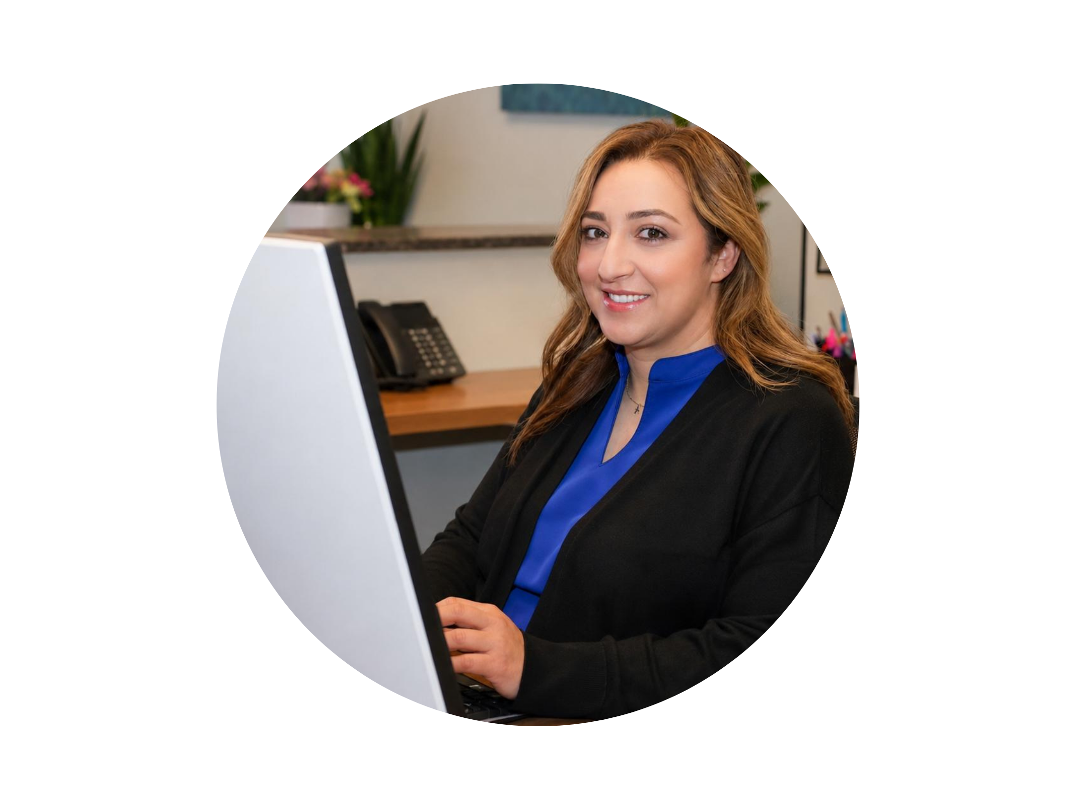 Andrea, an experienced Patient Coordinator, supporting patients with dental treatment plans, scheduling, insurance, and financial arrangements.
